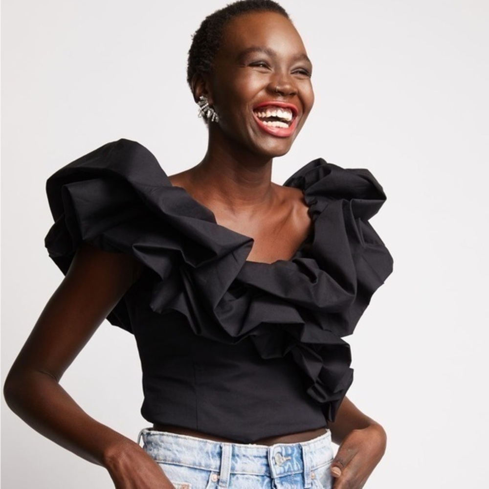 Zara Women Voluminous Poplin Top Black - Picture 1 of 11